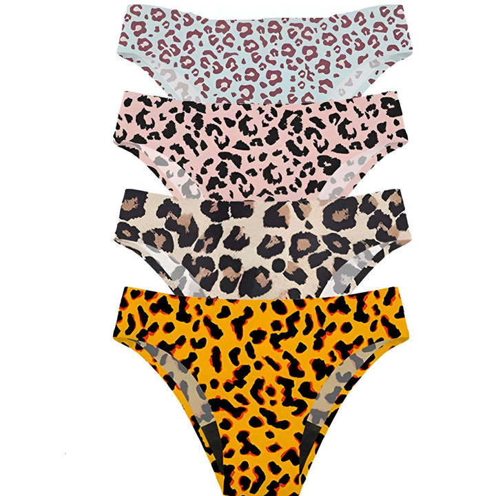 Culotte femme imprimé léopard beige et noir sur fond blanc, sous-vêtement féminin tendance.