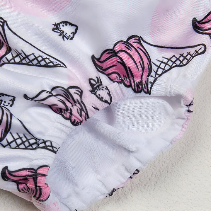 Couche de bain lavable pour bébé, blanche avec motifs de cornets de glace roses et fraises, idéale pour la baignade et les vacances à la plage.