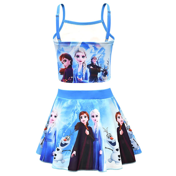 Détail d'un maillot de bain pour enfant, motif La Reine des Neiges, avec bretelles bleues ajustables. Idéal pour les petites fans d'Elsa et Anna!