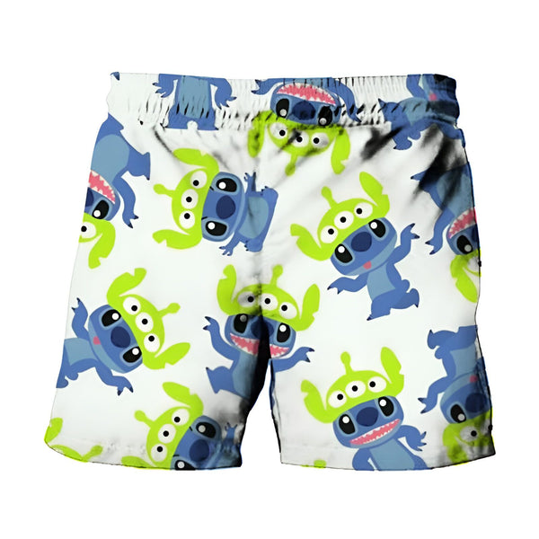 Short de bain blanc avec motifs de Stitch portant des chapeaux d'extraterrestres verts de Toy Story. Vêtement d'été amusant et coloré, idéal pour les enfants.