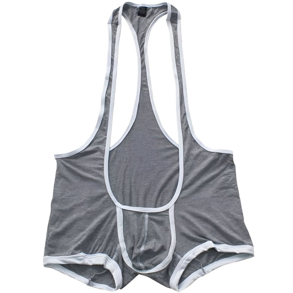 Gros plan d'un slip pour homme gris chiné avec une bordure blanche. Détail du tissu en coton doux et confortable. Sous-vêtement masculin élégant et moderne.