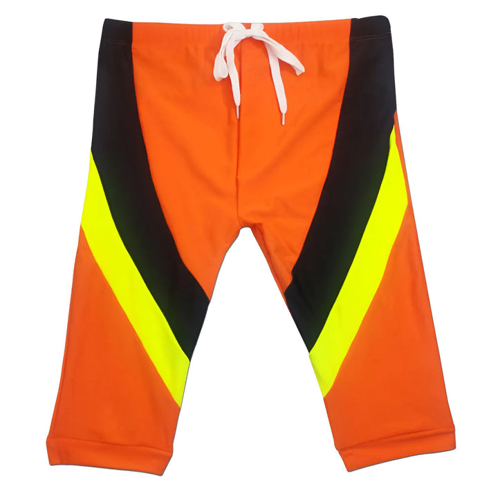Homme en maillot de bain de course bleu, noir et orange. Vêtement de sport pour la natation, compression musculaire. Idéal pour la compétition et l'entraînement.